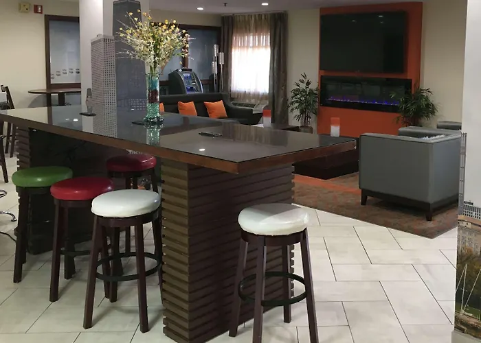 Hotel Baymont By Wyndham Chicago/alsip