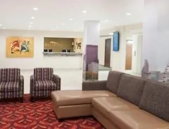 Hotel Baymont By Wyndham Chicago/alsip 2*