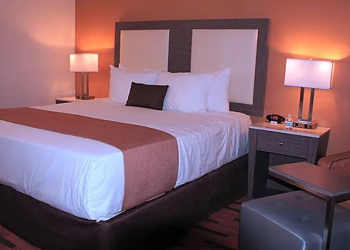 Baymont By Wyndham Chicago/alsip Hotel 2*